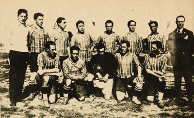 Chile football team picture from 1923